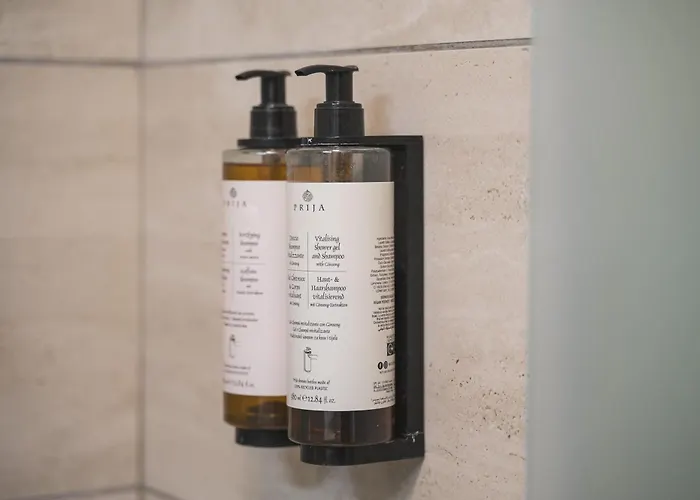 The Serviced - Design *