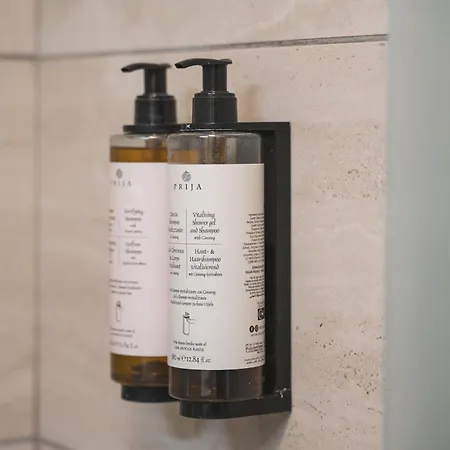 The Serviced - Design *