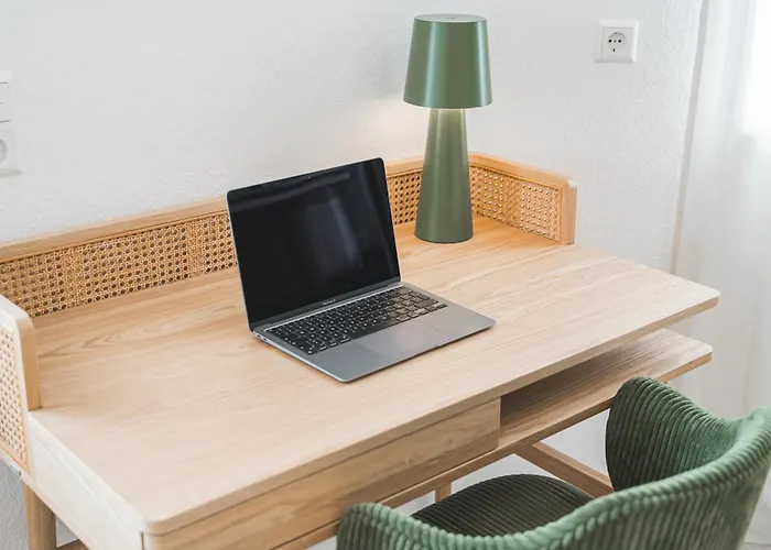 The Serviced - Design Apartament